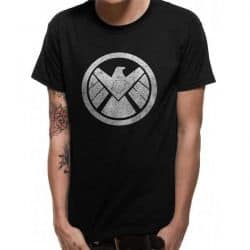 AVENGERS   SHIELD FOLT T SHIRT